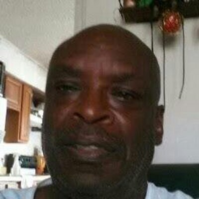 Profile Picture of Glen Carpenter (@Carpenter6My) on Twitter