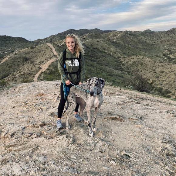 Profile Picture of Haley Toohill (@haleytoohill) on Poshmark