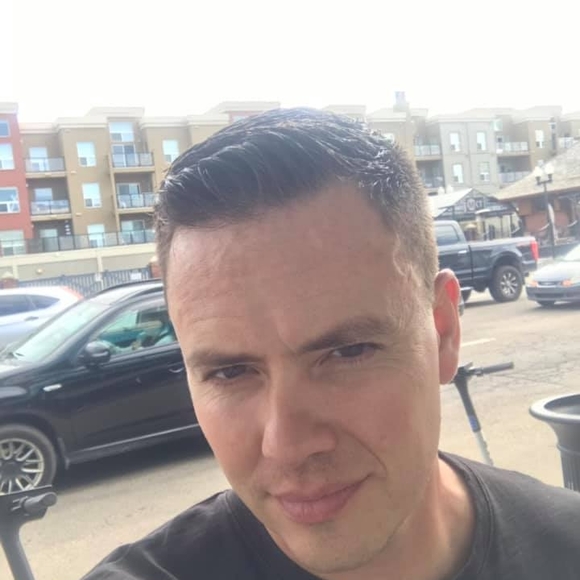 Corey Friel - Poshmark Profile Picture of Corey Friel (@tonefriel) on Poshmark