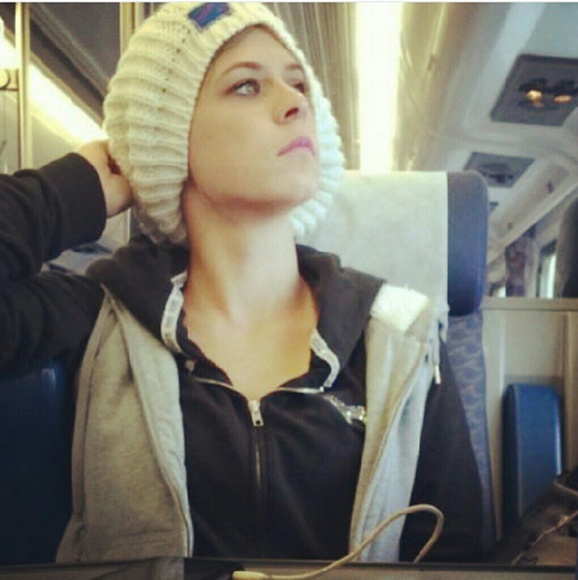 Profile Picture of Jessica Brophy (@jessicka_brophy) on Poshmark