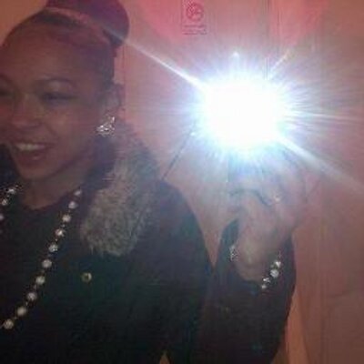 Profile Picture of Alisha (@@dealic2003) on Twitter