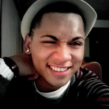 Profile Picture of Daniel Quenga (@deebonin) on Twitter