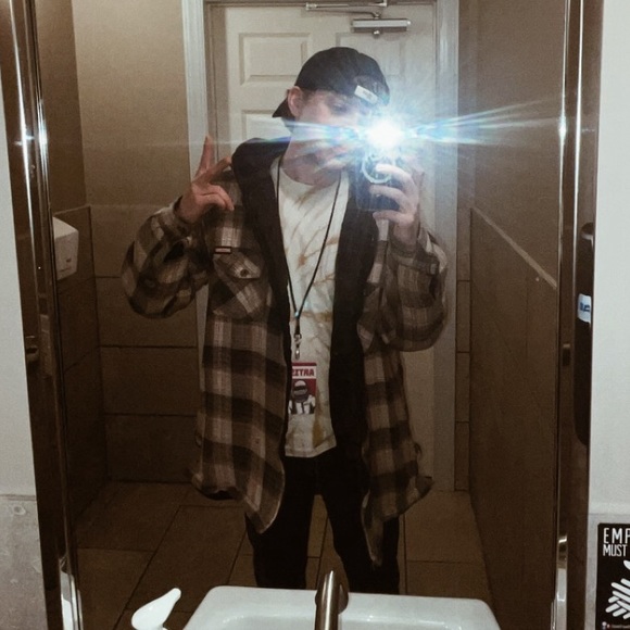 Profile Picture of Caleb Fancher (@fanchercaleb) on Poshmark