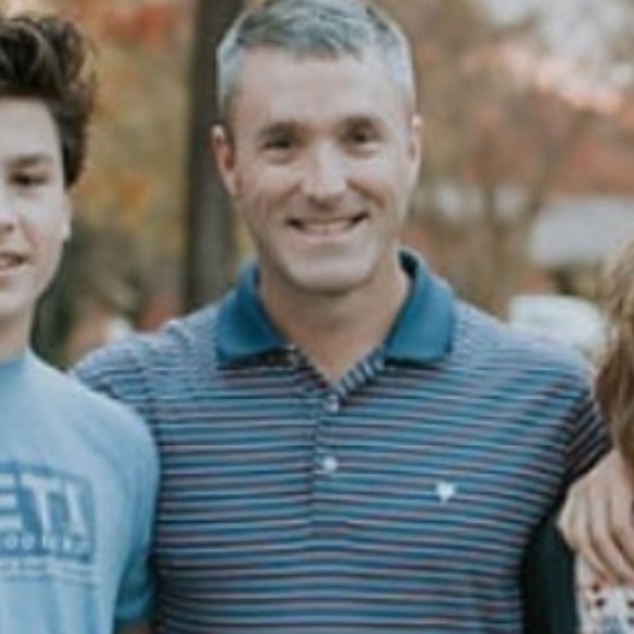 Profile Picture of Matthew Newell (@matthewnewell) on Poshmark