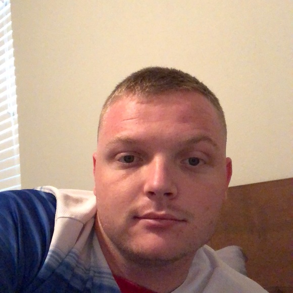 Profile Picture of Tyler Crosswhite (@saucinoften44) on Poshmark