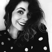 Profile Picture of Daniela Velez (@thedanielavelez) on Youtube