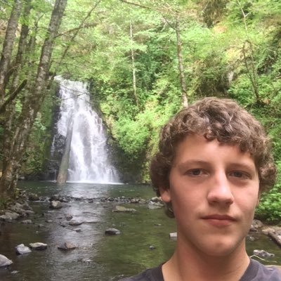 Profile Picture of Shawn Welker (@thatoregonkid16) on Twitter