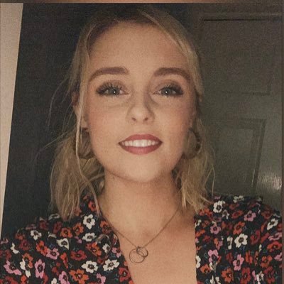 Profile Picture of Kerry Flynn (@kerryroseflynn) on Twitter