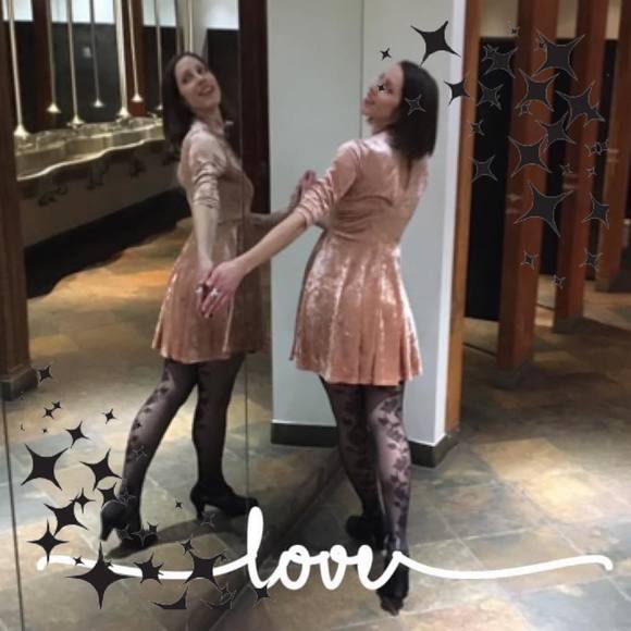 Profile Picture of Samantha Linder (@samjune29) on Poshmark