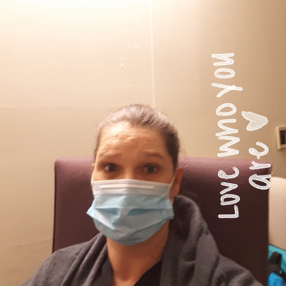 Profile Picture of Regina Detillion (@reginadetillion) on Poshmark