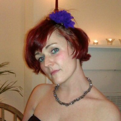 Profile Picture of Michelle Coyle (@purplecoyle) on Twitter