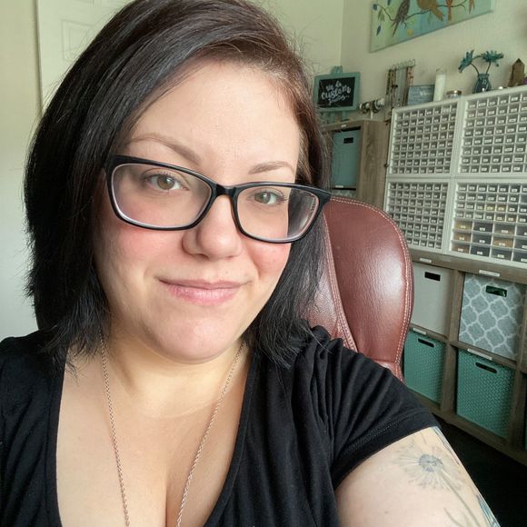 Profile Picture of Kristina Callisto (@kcallisto) on Poshmark