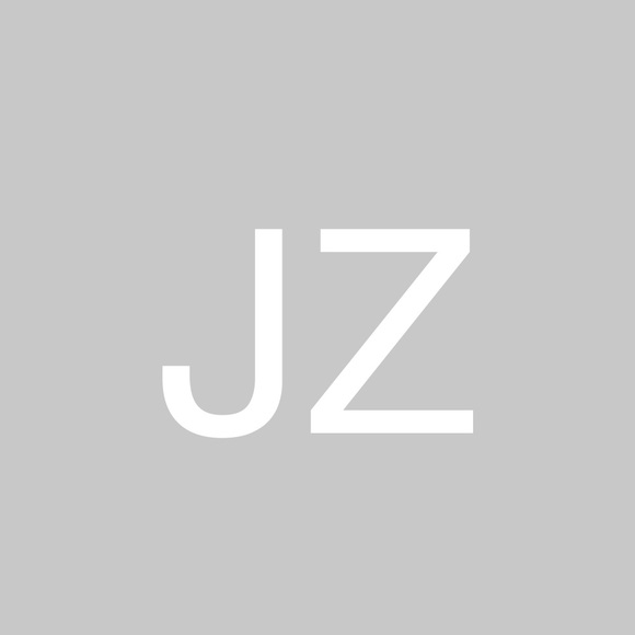 Profile Picture of June Zoppa (@zoppa1) on Poshmark