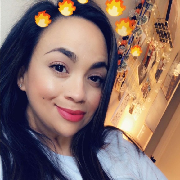 Profile Picture of Ruby Castaneda (@rubyyred77) on Poshmark