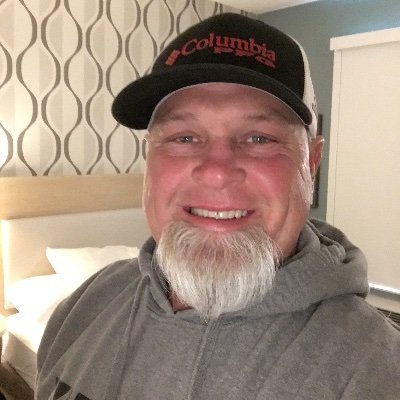 Profile Picture of Perry Terrell (@tinyrellz) on Twitter