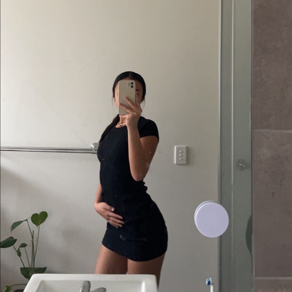 Profile Picture of Julia Layao (@juliaxlayao) on Poshmark