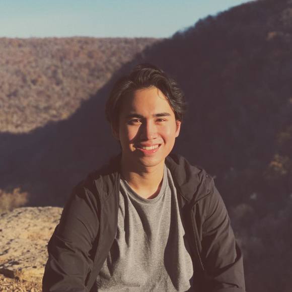 Profile Picture of Kenneth Tam (@kennethtam) on Poshmark
