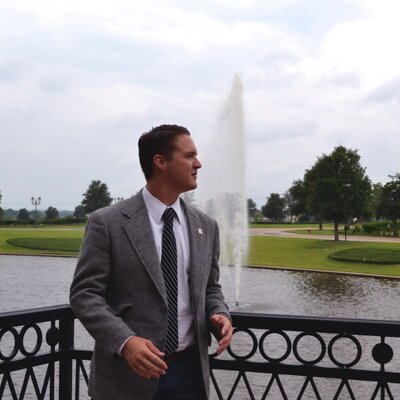 Devon Stuart - Twitter Profile Picture of Devon Stuart (@DevonStuartRE) on Twitter