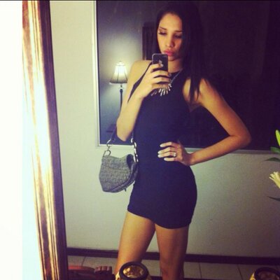 Profile Picture of Claudia Tejeda (@claudia_tejeda) on Twitter