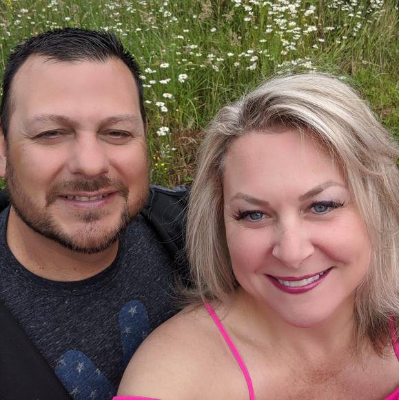 Profile Picture of Stacey Ames (@staceyames) on Poshmark