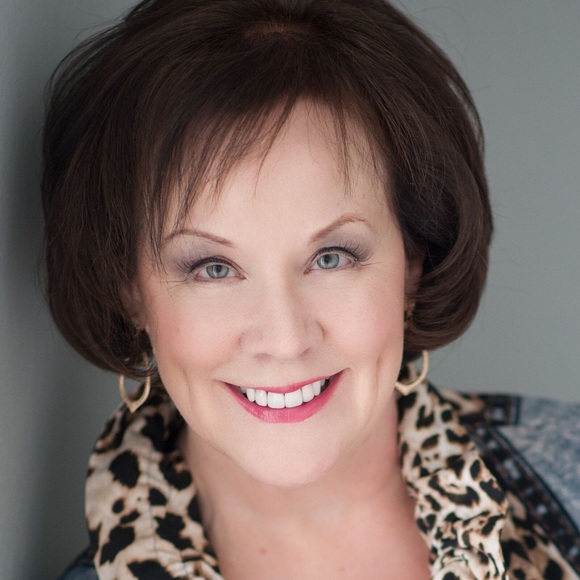 Profile Picture of Kay Higgins (@kay_higgins) on Poshmark