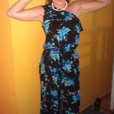 Sarah Corker - Twitter Profile Picture of Sarah Corker (@sezcorker) on Twitter