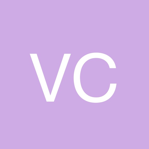 Profile Picture of Vanessa Cattano (@vanessacattano) on Poshmark