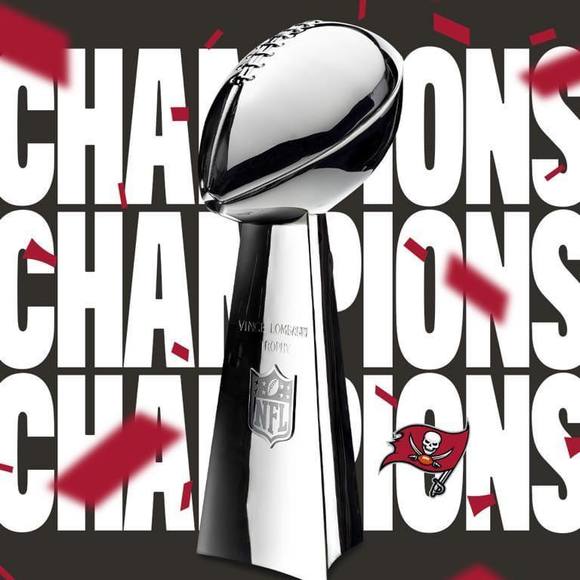 Profile Picture of Chris Malsch (@chrismalsch) on Poshmark