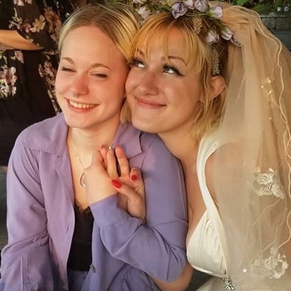 Profile Picture of Kora Santiago-puddin (@cabbagesoup) on Poshmark