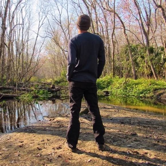 Profile Picture of Hiram Jimenez (@hyrojim) on Poshmark