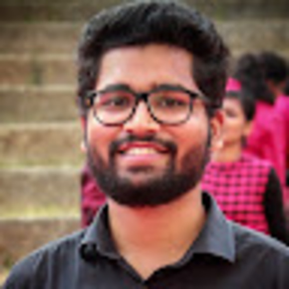 Profile Picture of John Matthew (@johnphilipktm) on Poshmark