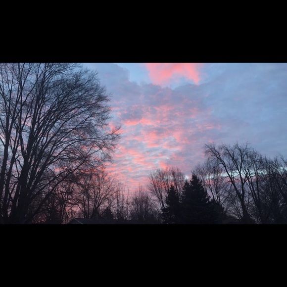 Profile Picture of Jaclyn Richards (@2017jrichard) on Poshmark