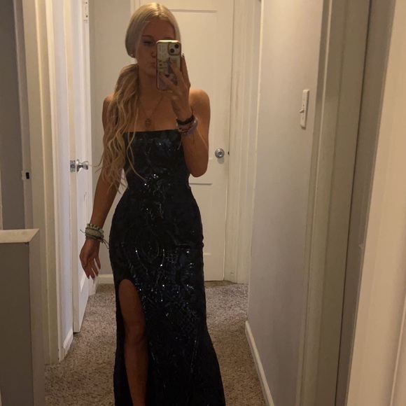 Profile Picture of Brianna Chester (@brianna_chester) on Poshmark