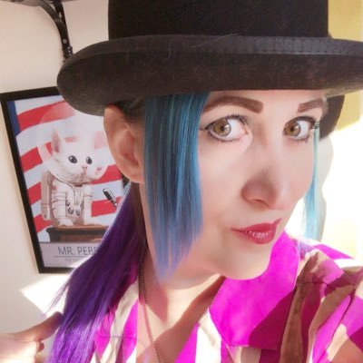 Profile Picture of Angela Angermeier (@AngelaAngeR) on Twitter