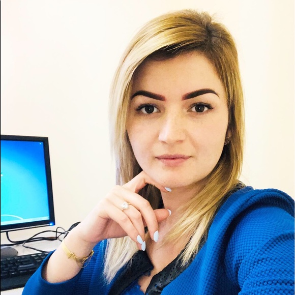 Profile Picture of Mariya Onysko (@masha1989onisko) on Poshmark