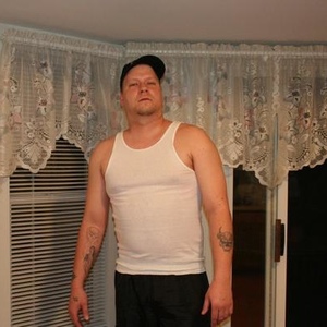 Profile Picture of Mark Holsworth (@whitemustangmoo) on Myspace