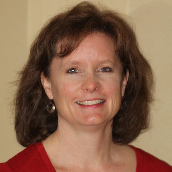 Profile Picture of Kim Wiles (@redbugcar) on Poshmark