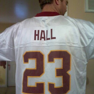 Profile Picture of James Aubrey Hill (@JamesAubreyHill) on Twitter