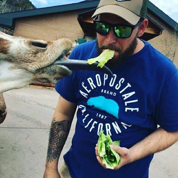 Matt Salsman - Poshmark Profile Picture of Matt Salsman (@matt4201026) on Poshmark