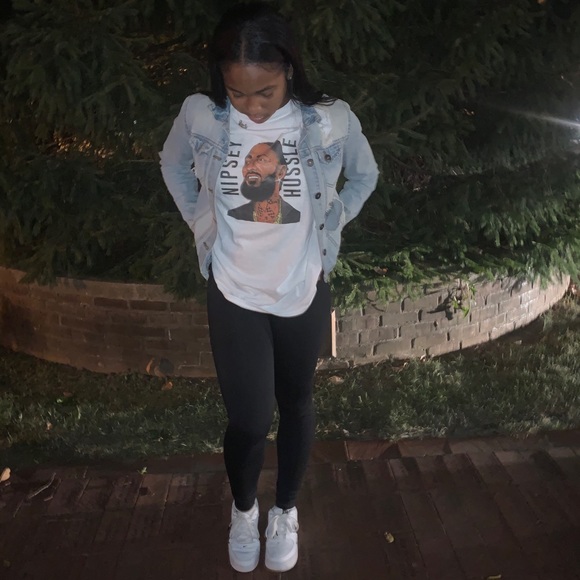Profile Picture of Jada Puryear (@jmp1234361) on Poshmark