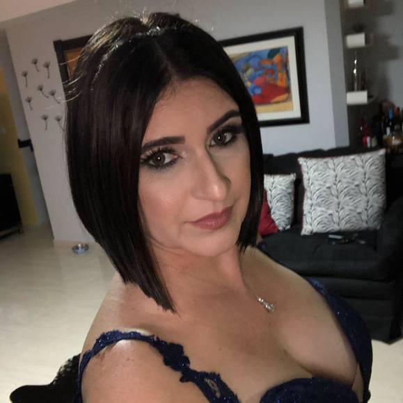 Profile Picture of Jackeline Caban (@jackelinecaban) on Poshmark