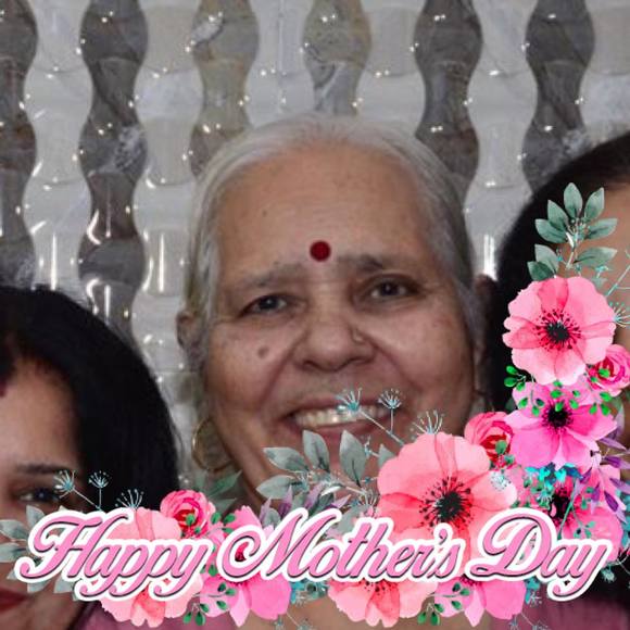 Profile Picture of Rajani Duggal (@rajaniduggal) on Poshmark