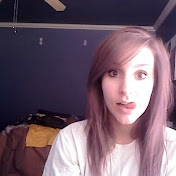 Profile Picture of Crystal Clay (@crystalroxanne5) on Youtube