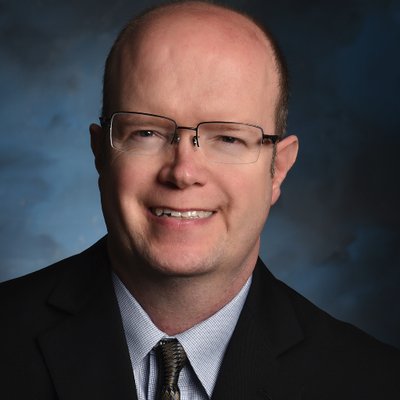 Profile Picture of Brad Weaver (@themusicweaver) on Twitter