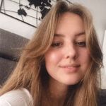 Profile Picture of milena alexandrovna karpukhina (@milaakar) on Instagram