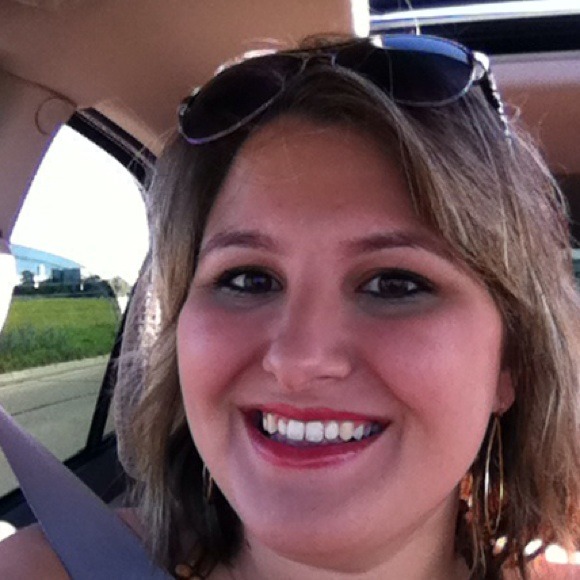 Profile Picture of Jessica Bramstedt (@bramstedtj) on Poshmark