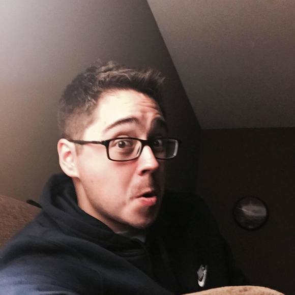 Profile Picture of Michael Luhning (@mluhning) on Poshmark