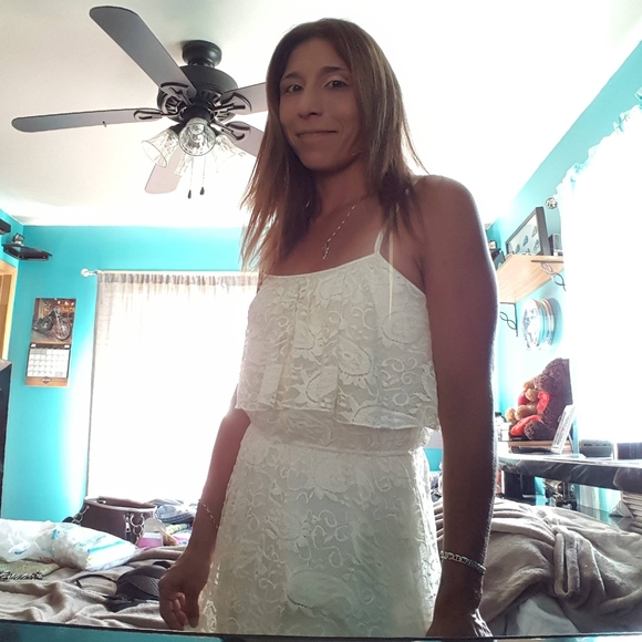 Profile Picture of Heather Forstrom (@heatherforstrom) on Poshmark