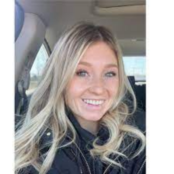 Profile Picture of Allen Navitsky (@allennavitsky) on Poshmark