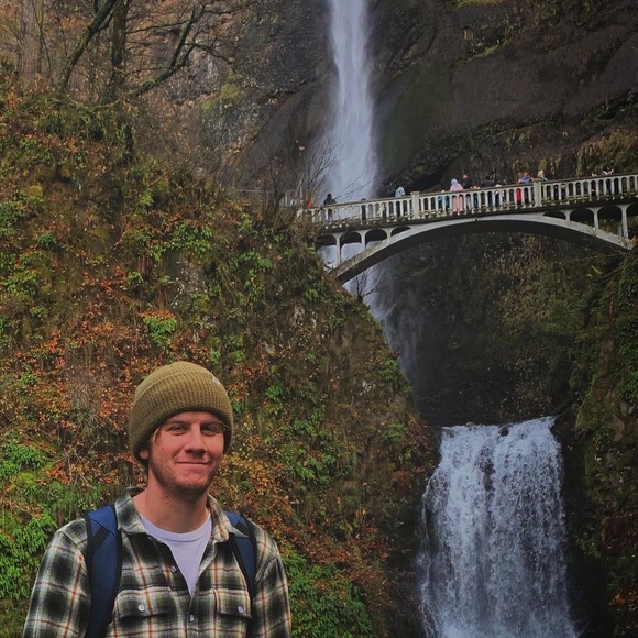 Chris Mcnamara - Poshmark Profile Picture of Chris Mcnamara (@irishdinosaur) on Poshmark